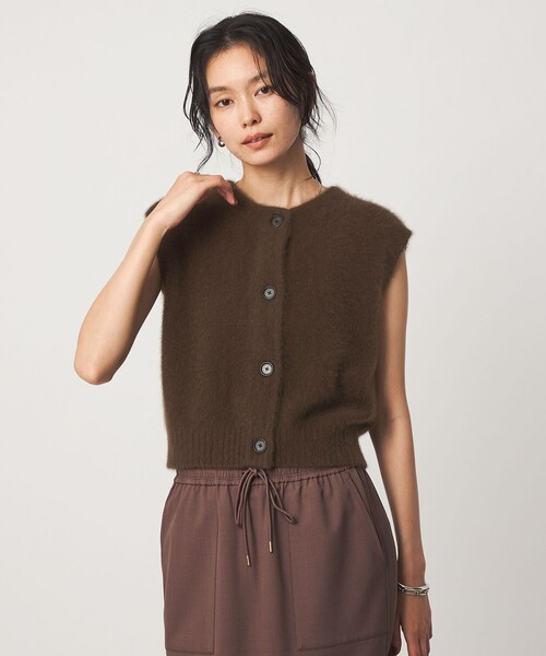 green label relaxing(グリーンレーベルリラクシング)の「ヘアリー 2WAY ニット ベスト(ベスト・レディース・グレー/ベージュ/ダークブラウン・FREE)」の1枚目の写真