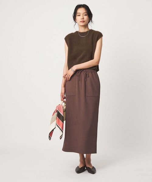 green label relaxing(グリーンレーベルリラクシング)の「ヘアリー 2WAY ニット ベスト(ベスト・レディース・グレー/ベージュ/ダークブラウン・FREE)」の18枚目の写真