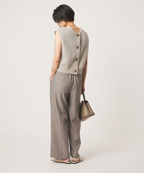green label relaxing(グリーンレーベルリラクシング)の「ヘアリー 2WAY ニット ベスト(ベスト・レディース・グレー/ベージュ/ダークブラウン・FREE)」の5枚目の写真