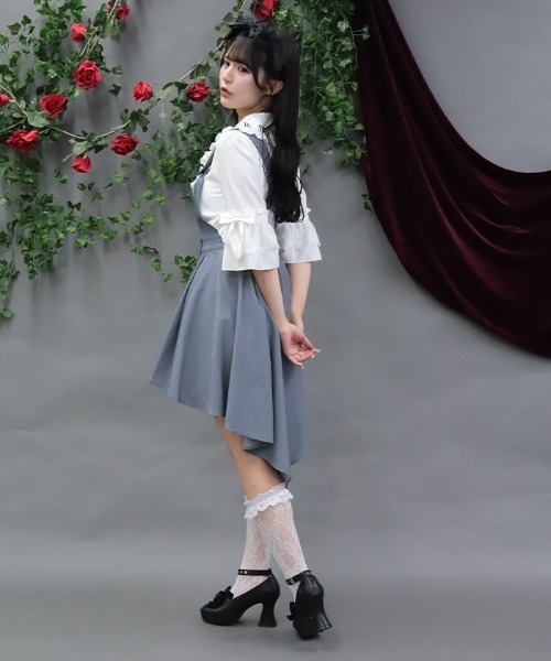 NIBBLE POISON(ニブルポイズン)の「燕尾デザインサロペット(その他パンツ・レディース・ブラック/グレー・MEDIUM)」の6枚目の写真