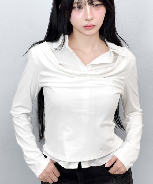 FOLLOWIN（フォロウィン）の「【3COLOR】 フェイクレイヤードデザインシャツ風トップス（シャツ/ブラウス・レディース・ホワイト/グレー/チャコールグレー・FREE）」の5枚目の写真