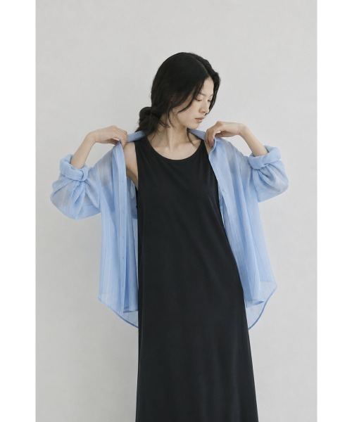 marjour（マージュール）の「COOLTONE STRIPE SHIRT（シャツ/ブラウス・レディース・ブルー/パープル・M）」の11枚目の写真