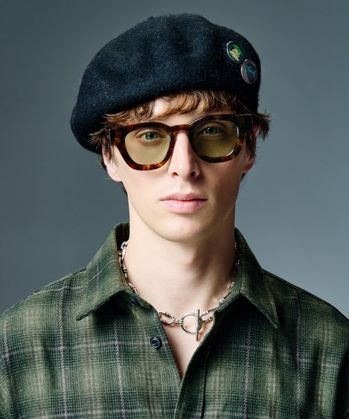 glamb(グラム)の「Cinematic Basque Beret / シネマティックバスクベレー(ハンチング/ベレー帽・メンズ・ベージュ/ブラック/ブラウン/ブルー・FREE)」の2枚目の写真