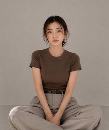 クルーネックTシャツ