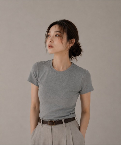United store(ユナイテッドストア)の「クルーネックTシャツ(Tシャツ/カットソー・レディース・ブラウン/グレー/ブラック・FREE)」の1枚目の写真