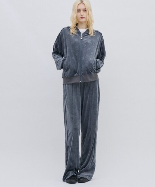 FILA(フィラ)の「【FILA別注】ドットベロアパンツ(その他パンツ・レディース・ベージュ/チャコールグレー・MEDIUM/LARGE)」の22枚目の写真