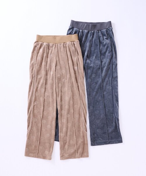 FILA(フィラ)の「【FILA別注】ドットベロアパンツ(その他パンツ・レディース・ベージュ/チャコールグレー・MEDIUM/LARGE)」の8枚目の写真