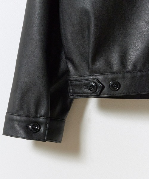 Dickies(ディッキーズ)の「Dickies/ディッキーズ FAKE LEATHER EISENHOWER JACKET フェイクレザー アイゼンハワージャケット ジップ ブランドロゴ モノトーン ストリート モダン 2026年秋冬 秋服 冬服(ブルゾン・メンズ・ブラック・M/L/XL)」の12枚目の写真