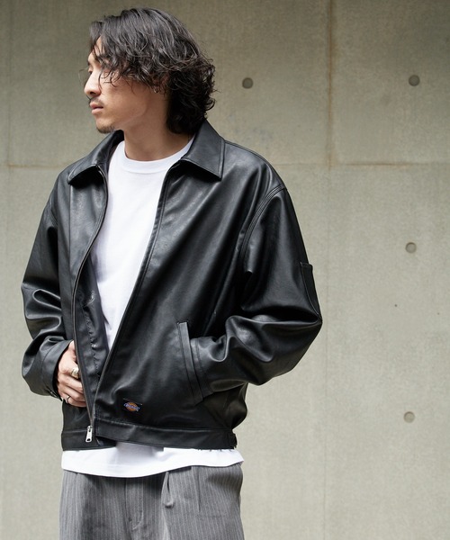 Dickies(ディッキーズ)の「Dickies/ディッキーズ FAKE LEATHER EISENHOWER JACKET フェイクレザー アイゼンハワージャケット ジップ ブランドロゴ モノトーン ストリート モダン 2026年秋冬 秋服 冬服(ブルゾン・メンズ・ブラック・M/L/XL)」の6枚目の写真
