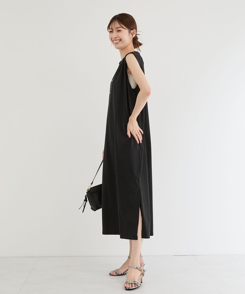 Jayro（ジャイロ）の「肩タック使いロングワンピース（ワンピース・レディース・ブラウン/ブラック/ブルー系その他2・M）」の5枚目の写真
