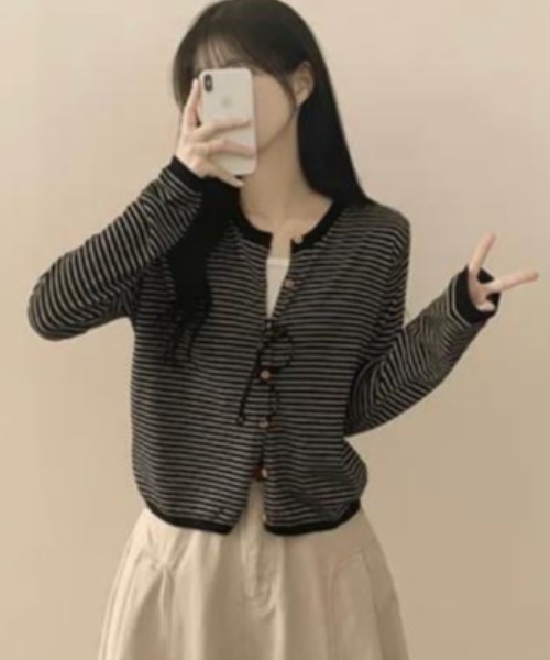 semplice（センプリチェ）の「カットソー【韓国ファッション】（Tシャツ/カットソー・レディース・ベージュ/ブラック・F）」の6枚目の写真