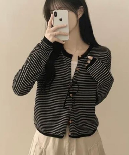 semplice（センプリチェ）の「カットソー【韓国ファッション】（Tシャツ/カットソー・レディース・ベージュ/ブラック・F）」の7枚目の写真