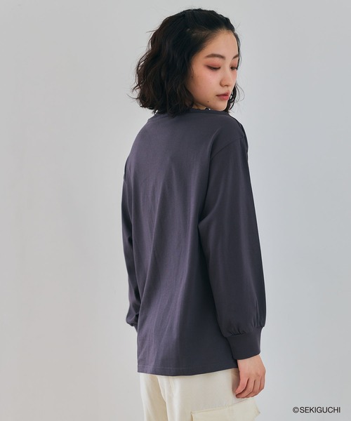 cross marche(クロスマルシェ)の「【モンチッチ】フロントプリントロンT(Tシャツ/カットソー・レディース・ブラウン/チャコール/ピンク・L/M/LL)」の4枚目の写真