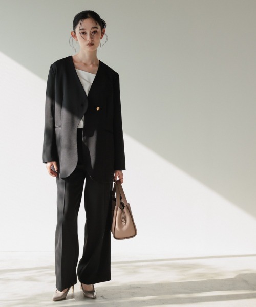 Callarus(カラルス)の「【セットアップ】アシメデザインカラーレスジャケットパンツセットアップスーツ〔Callarus〕(セットアップ・レディース・グレイッシュベージュ/ブラック・S/L/M/3L/LL)」の16枚目の写真
