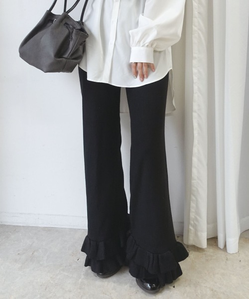 CORNERS(コーナーズ)の「裾フリルリブニットパンツ(その他パンツ・レディース・チャコールグレー/ベージュ/ブラウン/ブラック・M)」の9枚目の写真
