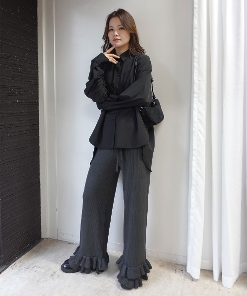CORNERS(コーナーズ)の「裾フリルリブニットパンツ(その他パンツ・レディース・チャコールグレー/ベージュ/ブラウン/ブラック・M)」の20枚目の写真