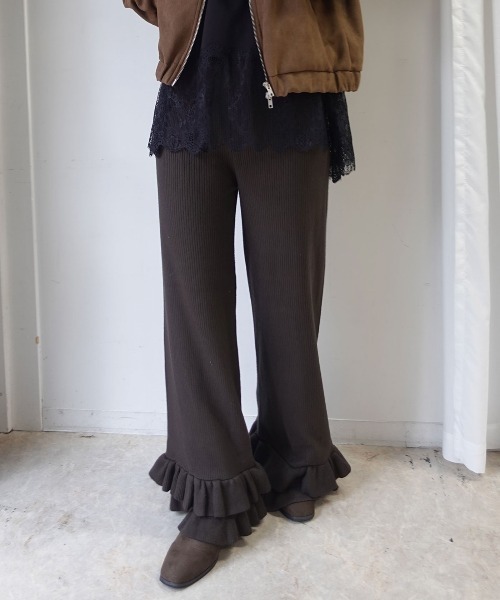 CORNERS(コーナーズ)の「裾フリルリブニットパンツ(その他パンツ・レディース・チャコールグレー/ベージュ/ブラウン/ブラック・M)」の22枚目の写真