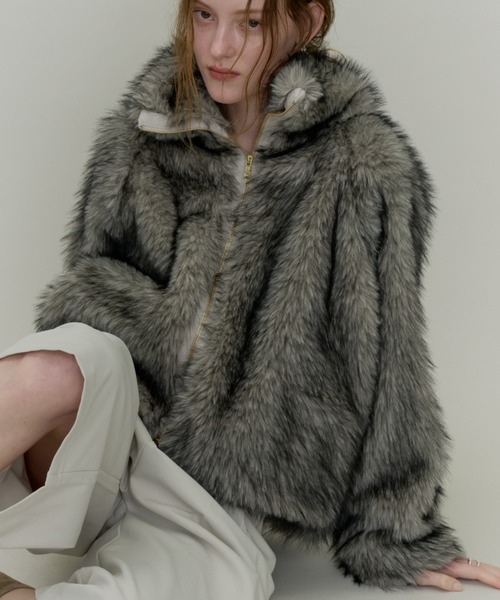 Plumel（プルメル）の「Fox Like Fur Blouson / フォックスライクファーブルゾン（その他アウター・レディース・グレー/ベージュ/アイボリー・MEDIUM）」の11枚目の写真