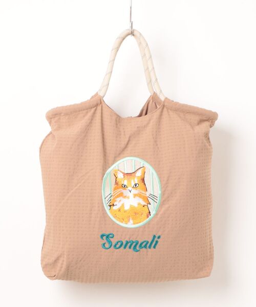and it_(アンドイット)の「猫ちゃん刺繍ロープハンドルコンパクトバッグ(トートバッグ・レディース・その他4/その他1/その他3/その他2・FREE)」の2枚目の写真