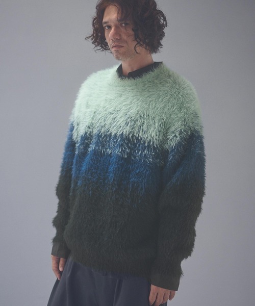 ADAM PATEK(アダムパテック)の「mn3310-rough gradientborder crewneck クルーネックニット(AP2621015)(ニット/セーター・メンズ・グレー/イエロー/グリーン・1/2)」の4枚目の写真