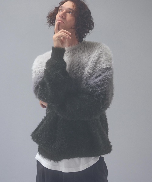 ADAM PATEK(アダムパテック)の「mn3310-rough gradientborder crewneck クルーネックニット(AP2621015)(ニット/セーター・メンズ・グレー/イエロー/グリーン・1/2)」の8枚目の写真