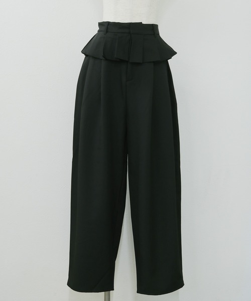 cheriella(シェリエラ)の「【cheriella】レイヤードフリルタックパンツ LAYERED FRILL TUCK PANTS(チノパンツ・レディース・グレイッシュベージュ/チャコールグレー/ブラック/ブラウン・FREE)」の21枚目の写真