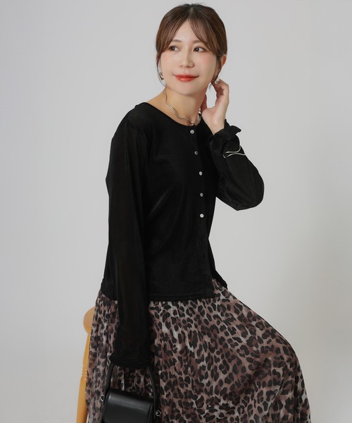 Riberry(リベリー)の「シアーベロアカーディガン(カーディガン/ボレロ・レディース・オリーブ/ブラウン/ブラック・MEDIUM)」の11枚目の写真