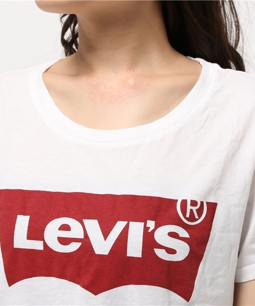 Levi's（リーバイス）の「Levi's/リーバイス バットウィングロゴTシャツ （レディースモデル）（Tシャツ/カットソー・レディース・マルチ・MEDIUM/SMALL/LARGE/X-SMALL/XX-SMALL/XL）」の14枚目の写真