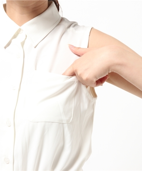 EGOIST(エゴイスト)の「ノースリシャツワンピース (シャツワンピース・レディース・ベージュ/ネイビー/ホワイト・1/2)」の8枚目の写真