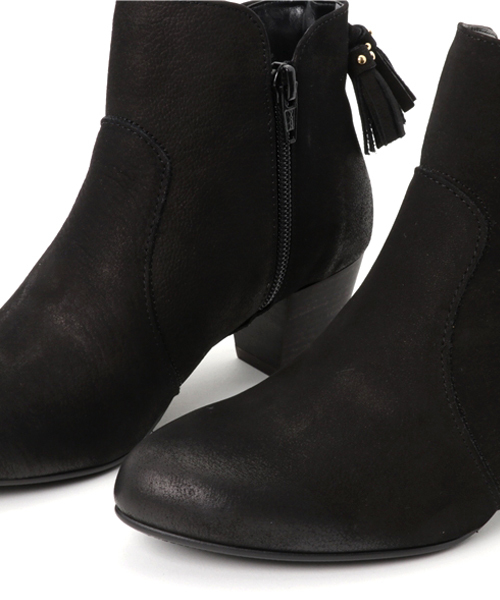 HIPS(ヒップス)の「タッセルショートブーツ(ブーツ・レディース・ブラック/ブラック系その他/ブラウン/ライトグレー・M/S/L)」の14枚目の写真