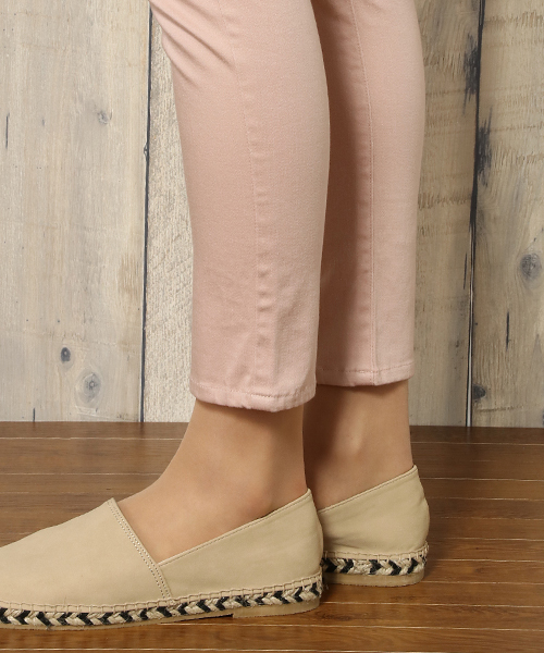 ikka（イッカ）の「スキニークロップドパンツ（その他パンツ・レディース・ブラック/ホワイト/ピンク/ブルー/ネイビー/オリーブ・SMALL/MEDIUM/LARGE）」の12枚目の写真