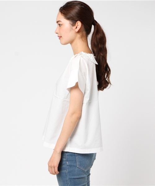 POU DOU DOU（プードゥドゥ）の「フリルブラウス（シャツ/ブラウス・レディース・オフホワイト/ブルー/ネイビー・3）」の8枚目の写真