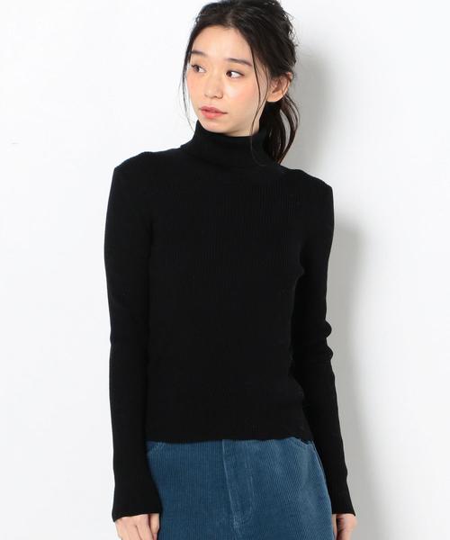 Another Edition（アナザーエディション）の「ベーシックリブタートルニット（ニット/セーター・レディース・ブラック/ナチュラル/ケリー/パープル・FREE）」の2枚目の写真