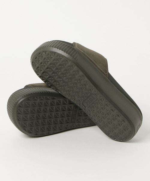 PUMA（プーマ）の「プラットフォーム スライド ボールド SD ウィメンズ (WOMEN)（サンダル・レディース・ブラック/グリーン・24.0cm/23.0cm/25.0cm/22.0cm）」の4枚目の写真