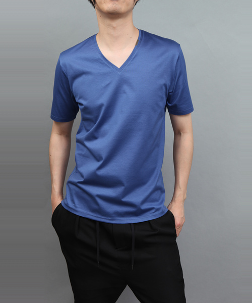 ato（アトウ）の「60/2T-CLOTH V-NECK T-SHIRT（Tシャツ/カットソー・メンズ・パープル/マスタード/ピンク/ブラック/ホワイト/ワイン/ネイビー/ブルー/エメラルドブルー/グリーン・46/48）」の6枚目の写真