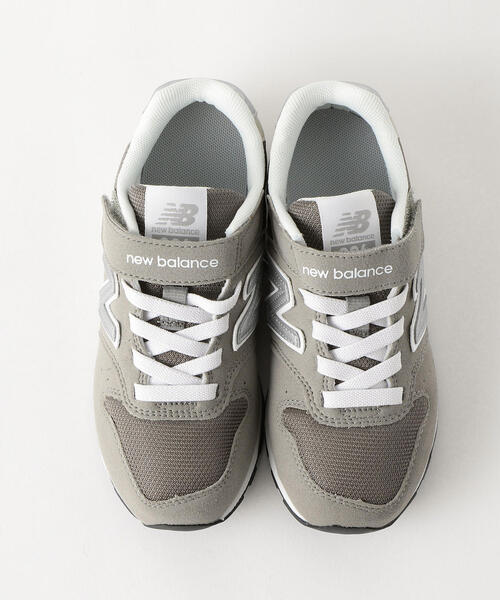 NEW BALANCE（ニューバランス）の「NEW　BALANCE（ニューバランス）KV996　17cm-24cm/h（スニーカー・キッズ・ネイビー/グレー・17.5cm/17cm/20cm/20.5cm/21cm/19.5cm/19cm/21.5cm/23.5cm/24cm/18cm/18.5cm/22cm/23cm）」の2枚目の写真