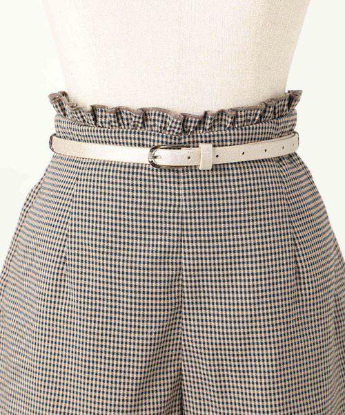 one after another NICE CLAUP(ワンアフターアナザーナイスクラップ)の「ベルトアソート裾フリルショートパンツ(その他パンツ・レディース・ブラック/ブラック系その他/ブラウン系その他/レンガ・FREE)」の12枚目の写真