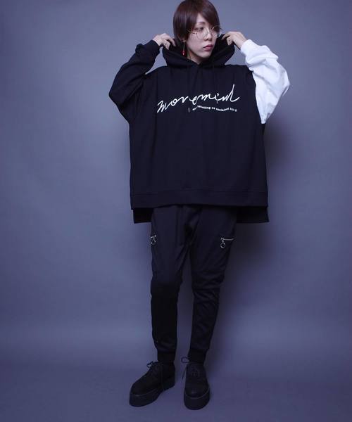 AFYF（エーエフワイエフ）の「AFYF MOVEMENT 2TONE MIX OVERSIZE PARKA F/2TONEミックスオーバーサイズパーカー（パーカー・レディース・ホワイト/ブラック・FREE）」の3枚目の写真