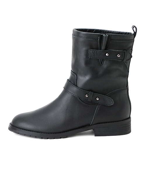 AMBIENT（アンビエント）の「ショートエンジニアブーツ（ブーツ・レディース・レッド系その他/ベージュ/ブラック・35.5/22.5/37.5/24.5/36.5/23.5）」の4枚目の写真