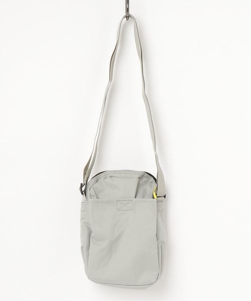 NIKE（ナイキ）の「WEGO/NIKE コアスモールアイテム（ショルダーバッグ・メンズ・ブラック/ネイビー/グレー・FREE）」の5枚目の写真