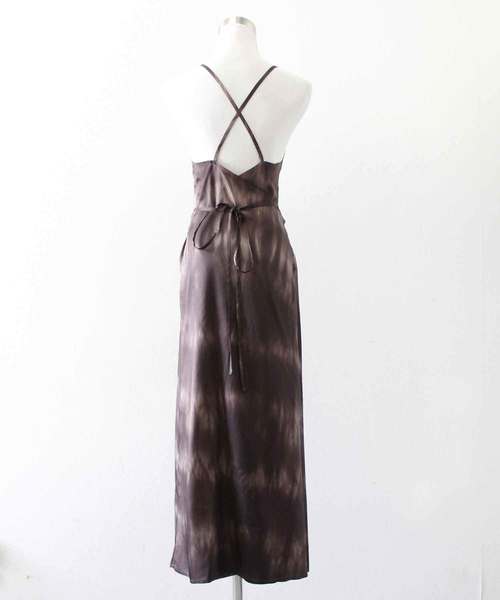 MODE ROBE(モードローブ)の「タイダイキャミワンピース(ワンピース・レディース・ブラウン/オレンジ・FREE)」の8枚目の写真