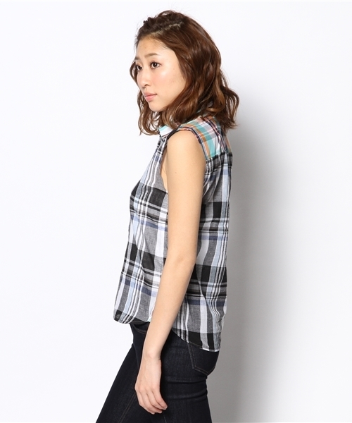 WHO'S WHO gallery（フーズフーギャラリー）の「【WEB限定価格】チェックノースリーブシャツ（シャツ/ブラウス・レディース・ブルー系その他/ブラウン系その他/レッド系その他・FREE）」の9枚目の写真