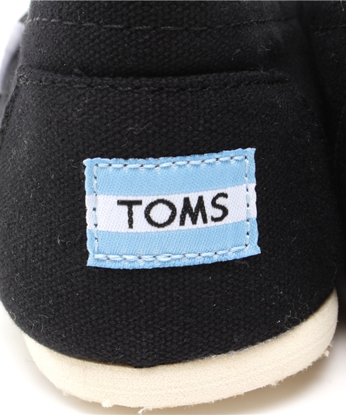 TOMS（トムス）の「トムス メンズクラシック スリッポン キャンバス TOMS Classic Canvas（スニーカー・メンズ・ブラック・26.5cm）」の2枚目の写真