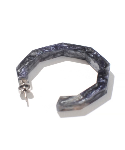 JACK & MARIE（ジャックアンドマリー）の「JACK & MARIE Design Earrings TypeB (ジャックアンドマリー デザインピアスB)（ピアス（両耳用）・レディース・ホワイト系その他/アイボリー/ブラック/ブラウン/ゴールド/グレー/シルバー・ONE SIZE）」の11枚目の写真