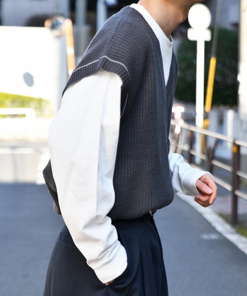 kutir（クティール）の「Vネックニットベスト（ベスト・メンズ・ダークブラウン/ベージュ/ブルーグレー・MEDIUM/LARGE）」の18枚目の写真