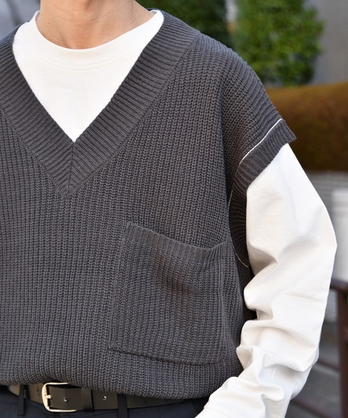 kutir（クティール）の「Vネックニットベスト（ベスト・メンズ・ダークブラウン/ベージュ/ブルーグレー・MEDIUM/LARGE）」の15枚目の写真
