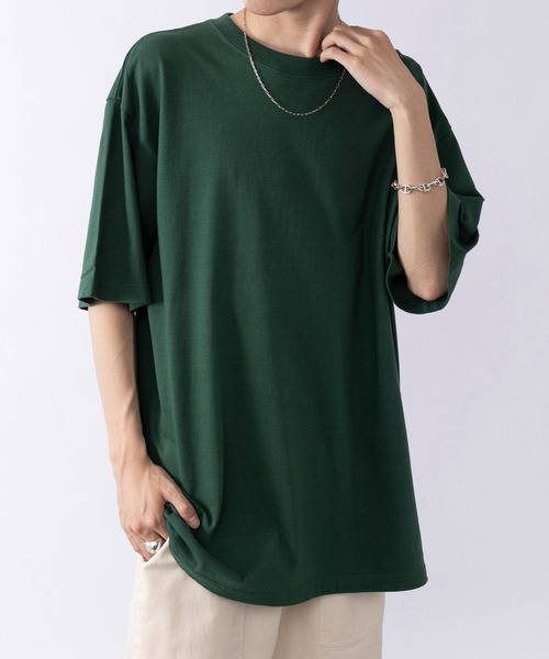 United Athle（ユナイテッドアスレ）の「OUR's ローズさん着用！ 累計販売10万枚突破！ZOZO売上No.1 無地Tシャツ！【United Athle】premium cotton crew neck short sleeve t-shirt / プレミアム コットン クルーネック 半袖 Tシャツ 5001（Tシャツ/カットソー・レディース・ホワイト/ブラック/ベージュ/パープル/オフホワイト/アイボリー/グリーン/グレー/グレイッシュベージュ/オレンジ/ライトグレー/バーガンディー/ブラック系その他2/ネイビー/サックスブルー/レッド/ライトブルー/イエロー/ゴールド/ライトグリーン/インディゴブルー/ピンク/ダークパープル/ライトイエロー/ライトピンク/ラベンダー/ピンクベージュ/ロイヤルブルー/マスタード/グレイッシュブルー/ターコイズブルー/レモンイエロー/アクア/ネイビー系2/ブラック系その他3/ネイビー系1/ダークネイビー/グレー系その他/ダークグリーン/チャコールグレー/オートミール/パープル系その他2/スモーキーグリーン系/エメラルド/オリーブ/ピンク系1/ネイビー系3/フューシャピンク/ダークカーキ/ライトオリーブ/ダークブラウン・S/M/L/XL/XXL）」の15枚目の写真