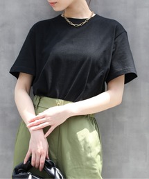 United Athle（ユナイテッドアスレ）の「OUR's ローズさん着用！ 累計販売10万枚突破！ZOZO売上No.1 無地Tシャツ！【United Athle】premium cotton crew neck short sleeve t-shirt / プレミアム コットン クルーネック 半袖 Tシャツ 5001（Tシャツ/カットソー）」