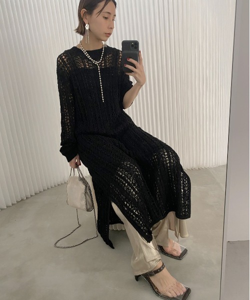 Ameri(アメリ)の「CLEAR STUDS MULE(サンダル・レディース・ホワイト/アッシュブラウン・SMALL/MEDIUM/LARGE)」の4枚目の写真