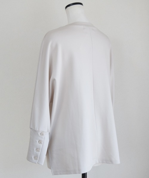 Marient（マリエント）の「袖ボタンポンチプルオーバー（Tシャツ/カットソー・レディース・ホワイト/ブラック/ベージュ・FREE）」の19枚目の写真